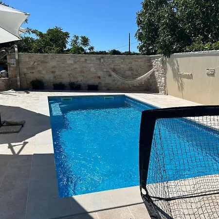Vacation Elmaso With Private Heated Pool, 4x Air Conditioning Krnica